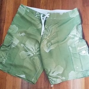 NWOT board shorts